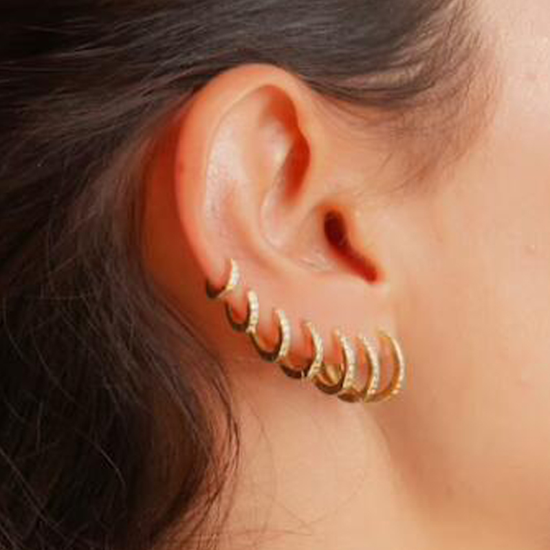 Arco-íris cz huggies hoop brin - Conch Earring Hoop avaliação e preço