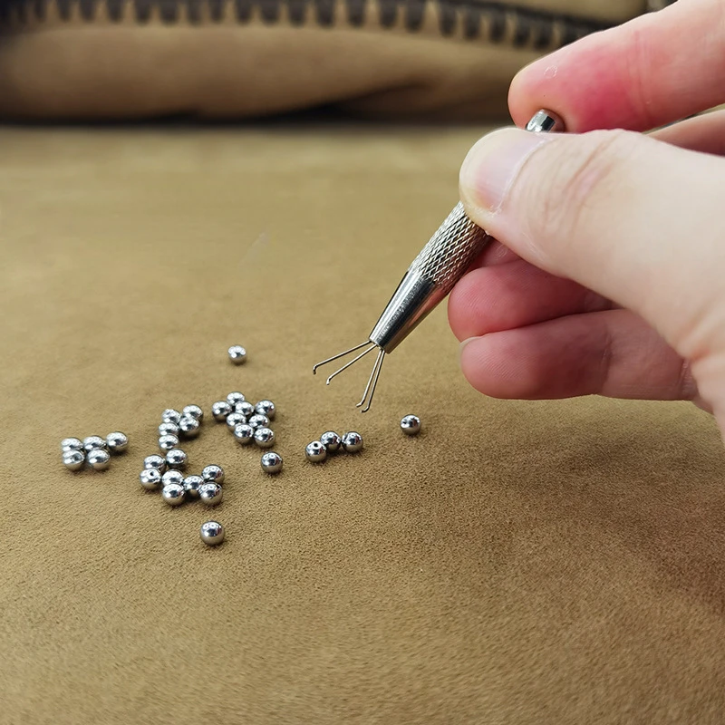 Mini 4 Garras Pinça de Jóias,  - Body Jewelry Diamond avaliação e preço