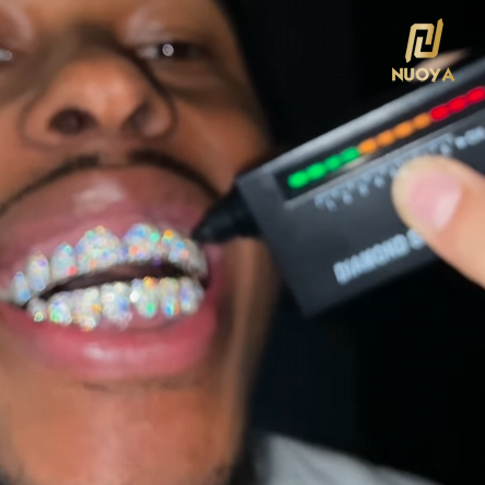 Grillz de Dentes Personalizado - Body Jewelry Diamond avaliação e preço